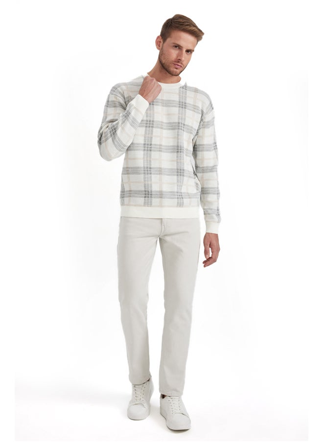 DeFacto Man Tricot Relax Fit Crew Neck Pullover  - Image 2