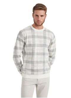 DeFacto Man Tricot Relax Fit Crew Neck Pullover  - Image 3
