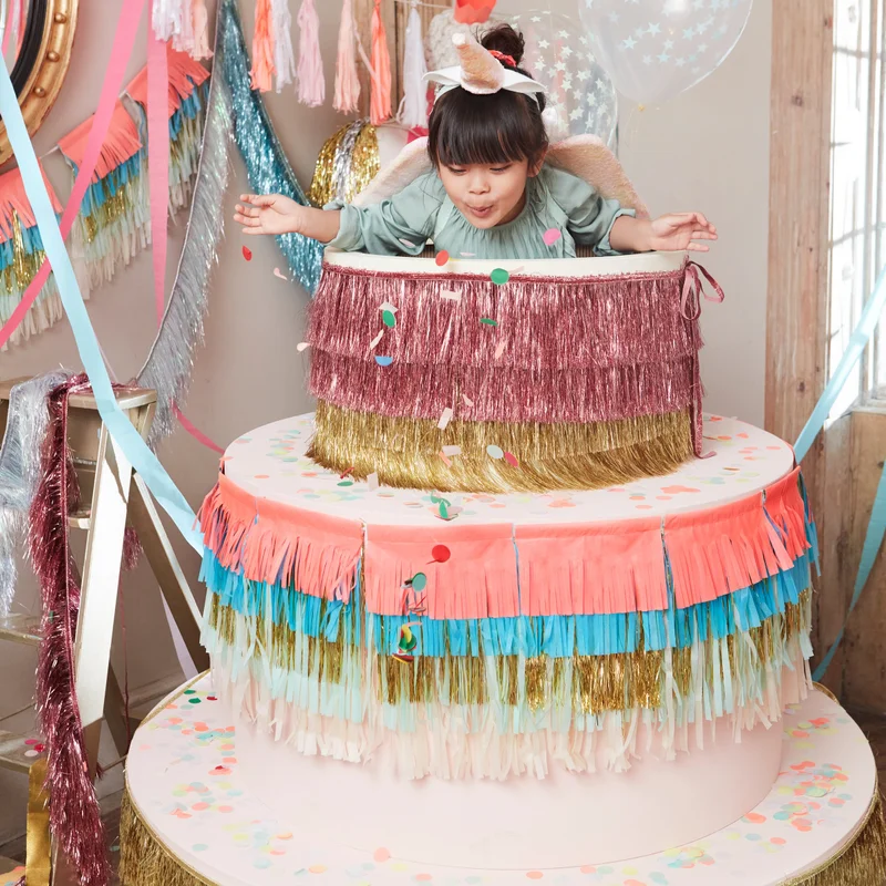 Meri Meri Gold Tinsel Fringe Garland