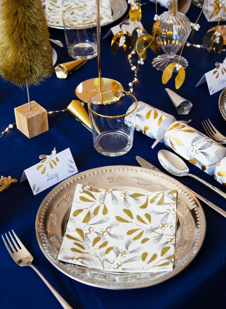 توكينج تيبلز منديل عيد الميلاد بالكرز  سم  قطعة