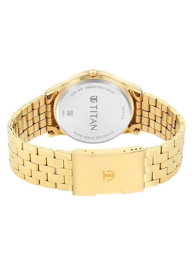 Titan Quartz Analog with Day and Date Watch for Men Black Dial With Metal Strap - Image 4