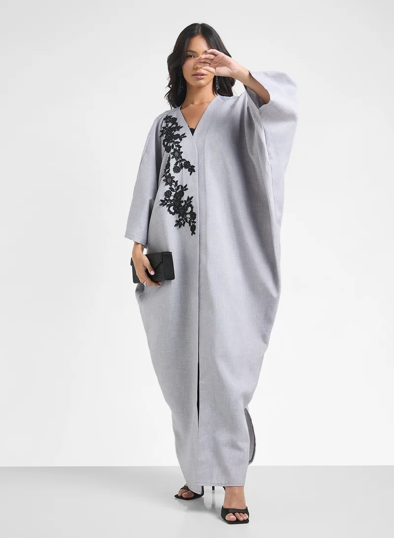 Khizana Abaya With Floral Motif