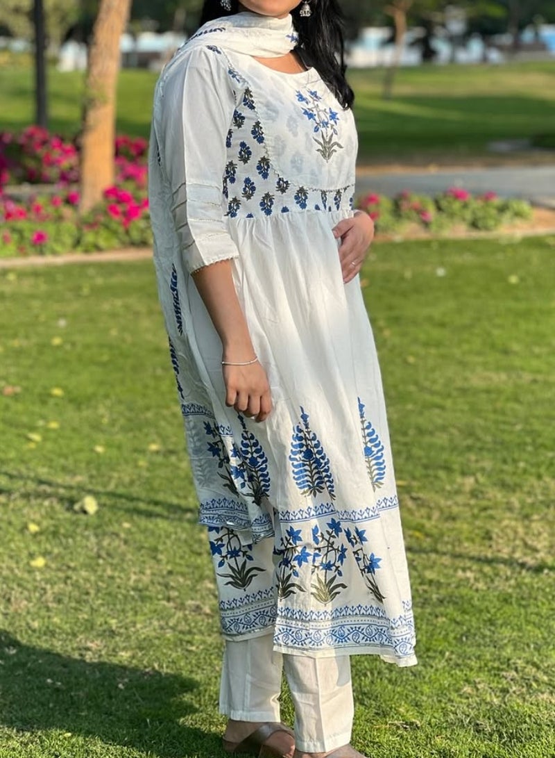 إندهيريتاج مجموعة كورتي هندية  - Image 4