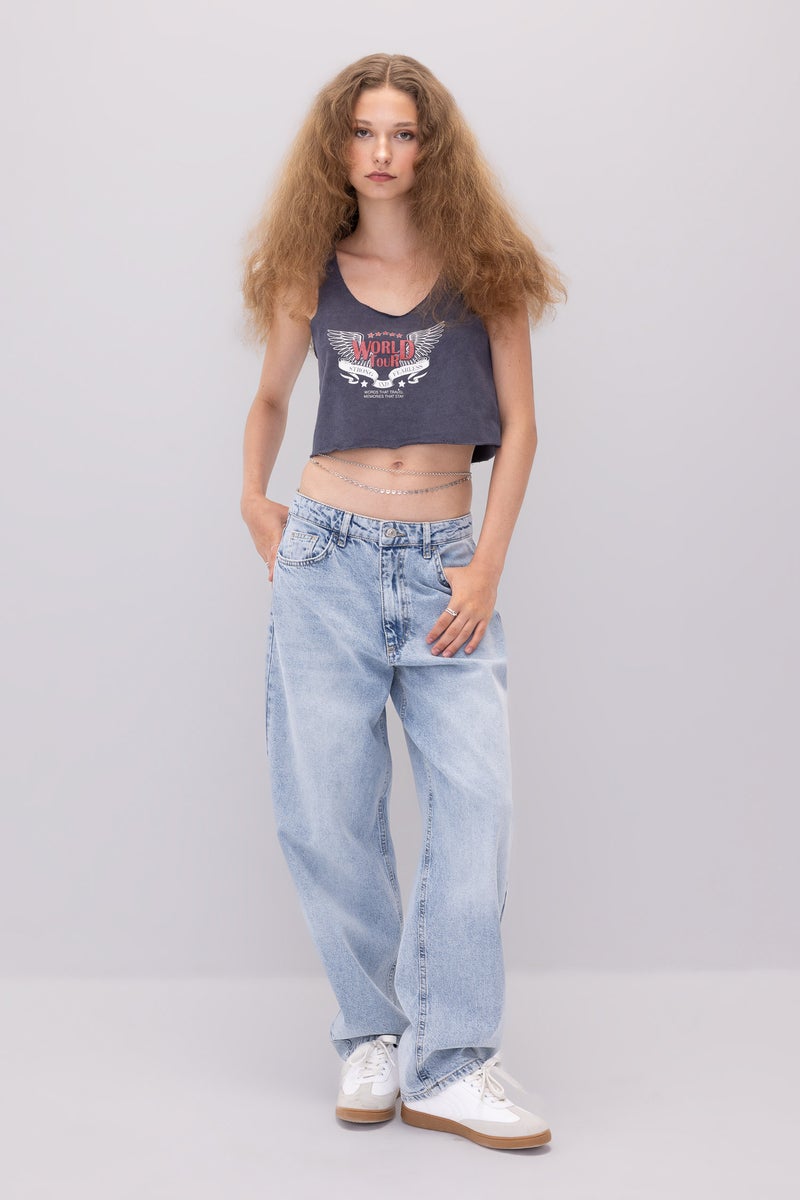 DeFacto Woman Loose Fit Printed Thick Fabric Crop Top - Image 2
