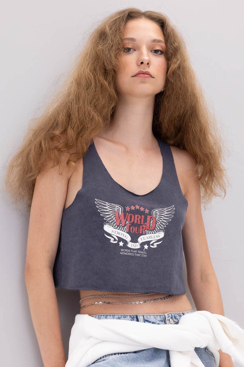 DeFacto Woman Loose Fit Printed Thick Fabric Crop Top - Image 1