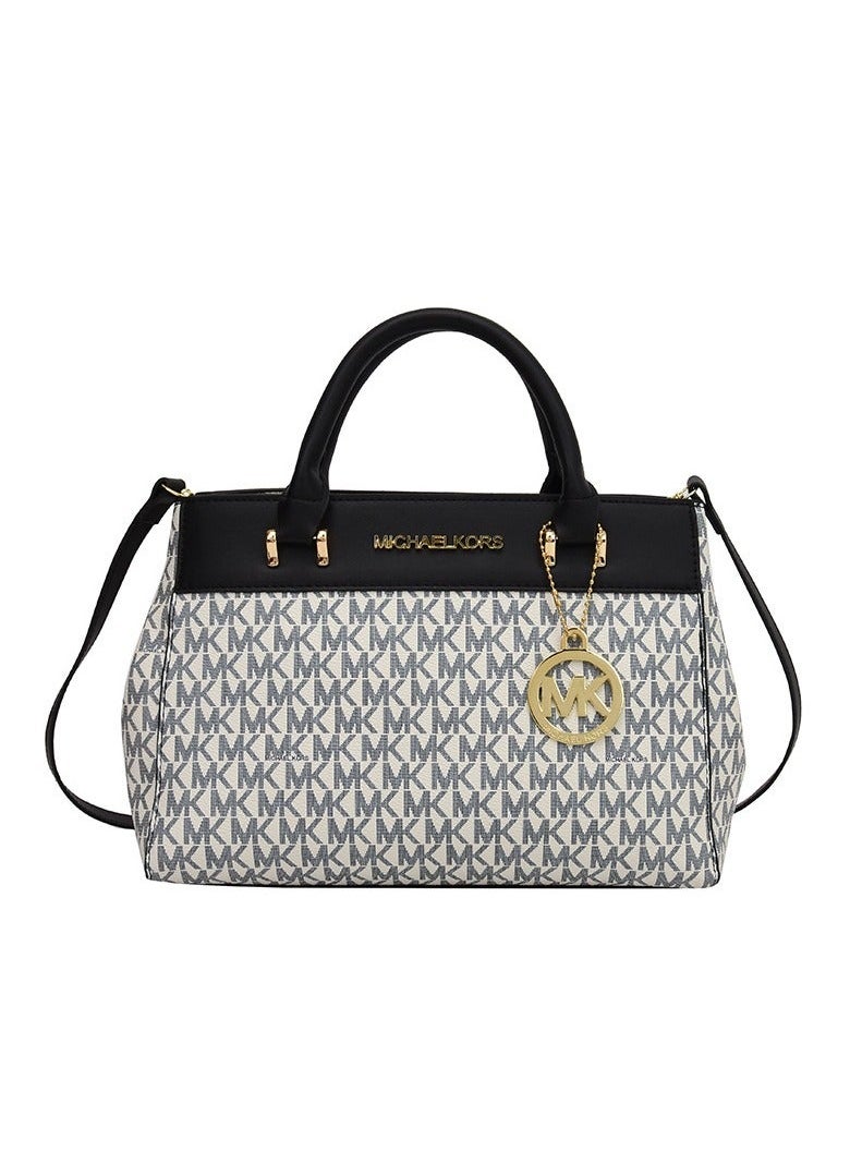 General - MICHAEL KORS Women's handbag - Image 1