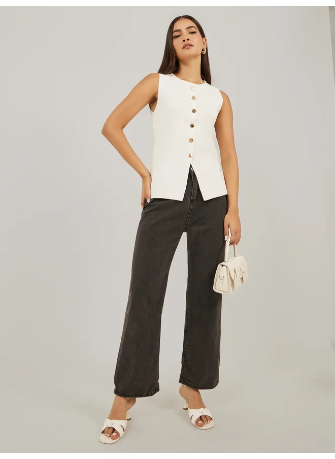 ستايلي Styli Plain Sleeveless Waistcoat Look Knit Top