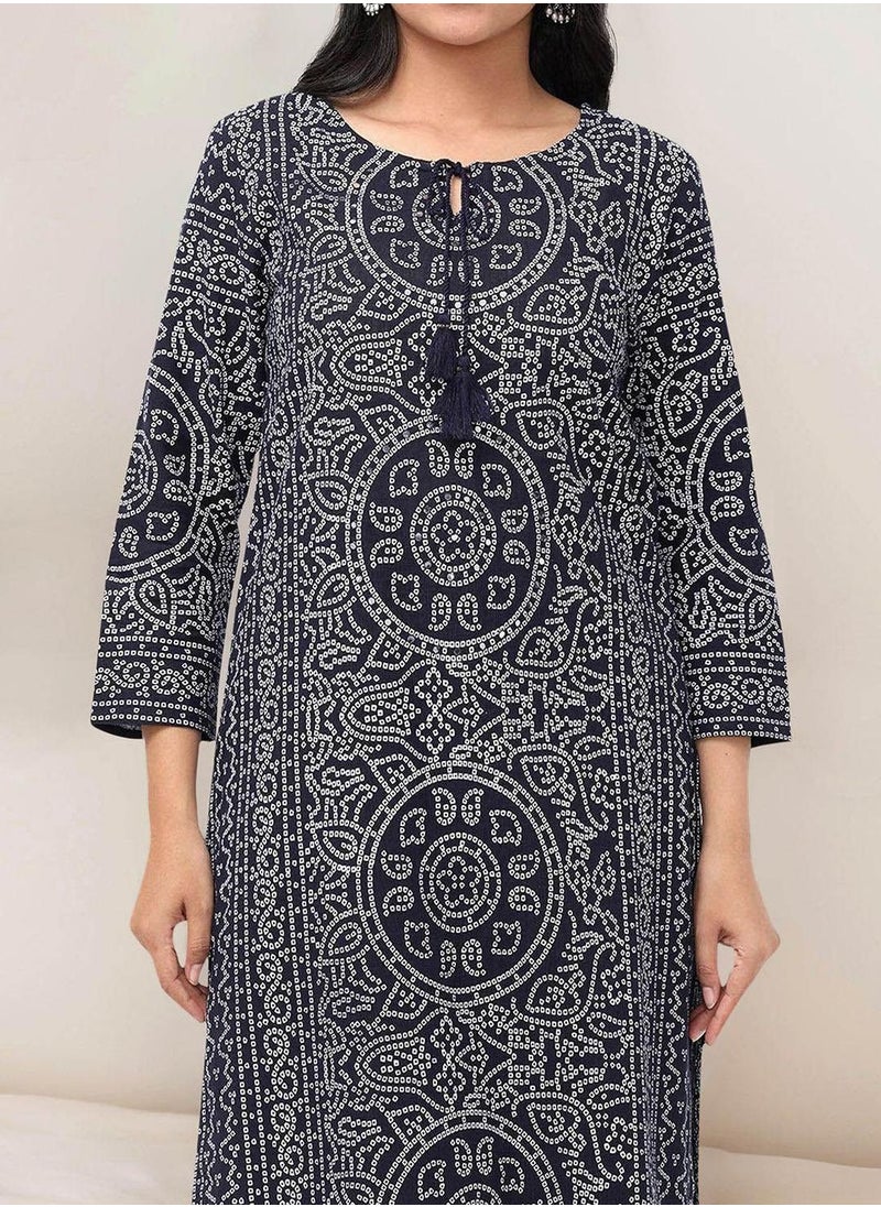 ISHIN Navy Blue Kurta Set Straight Fit 3/4 Sleeve Sleeve made from Cotton featuring Self Design design and Round Neck neckline - Perfect for Ethinic!  - Image 2