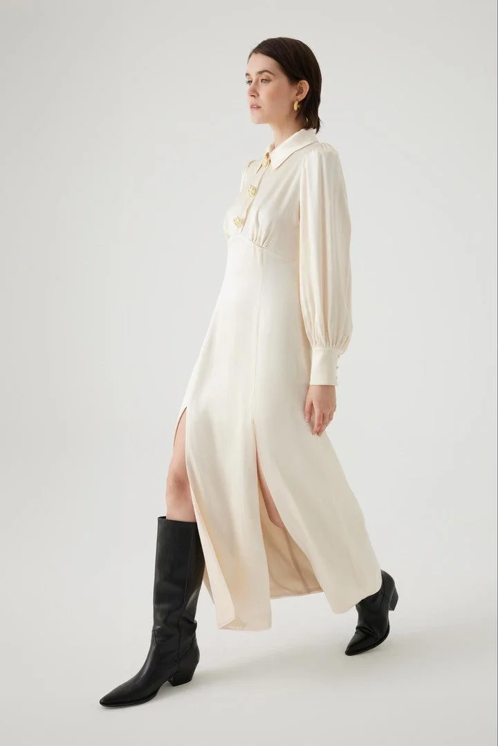 EXQUISE Long Regular Dress with Slit