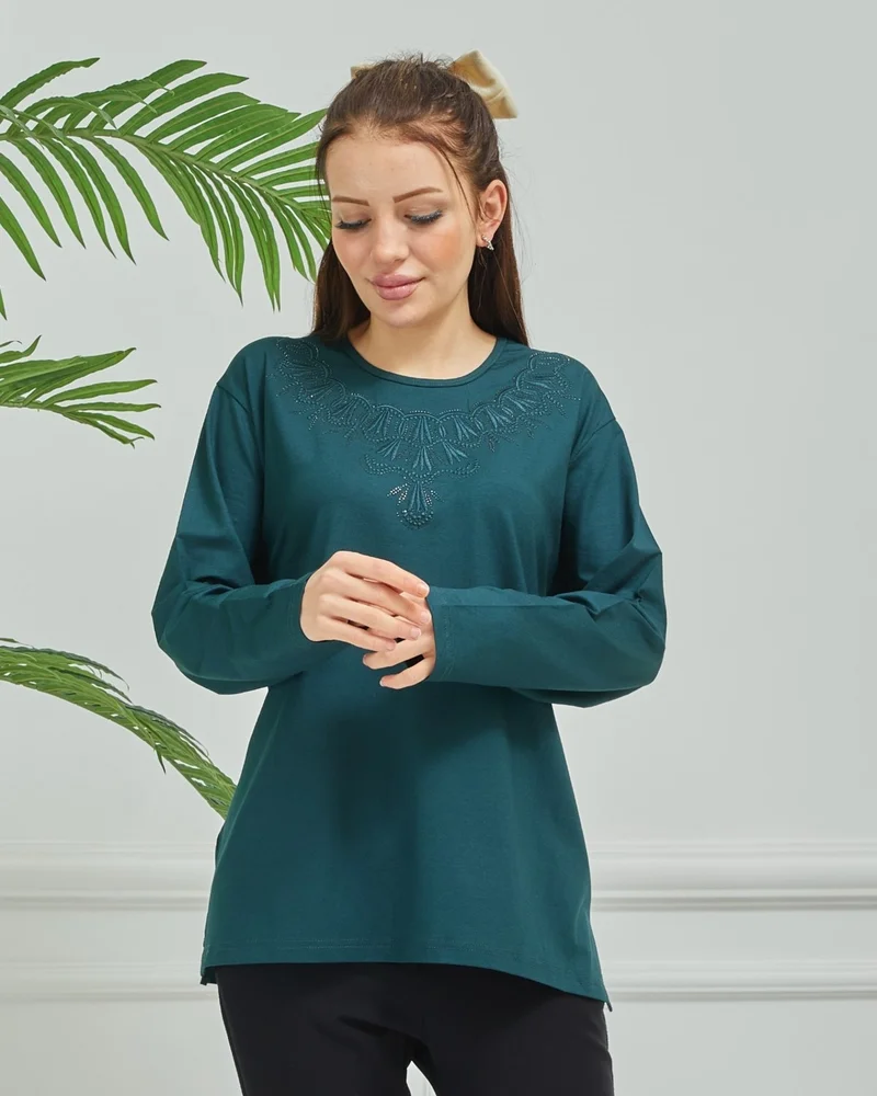 ستيلموني Women's Mother Oil Embroidered Casual Middle Age Combed Cotton Blouse