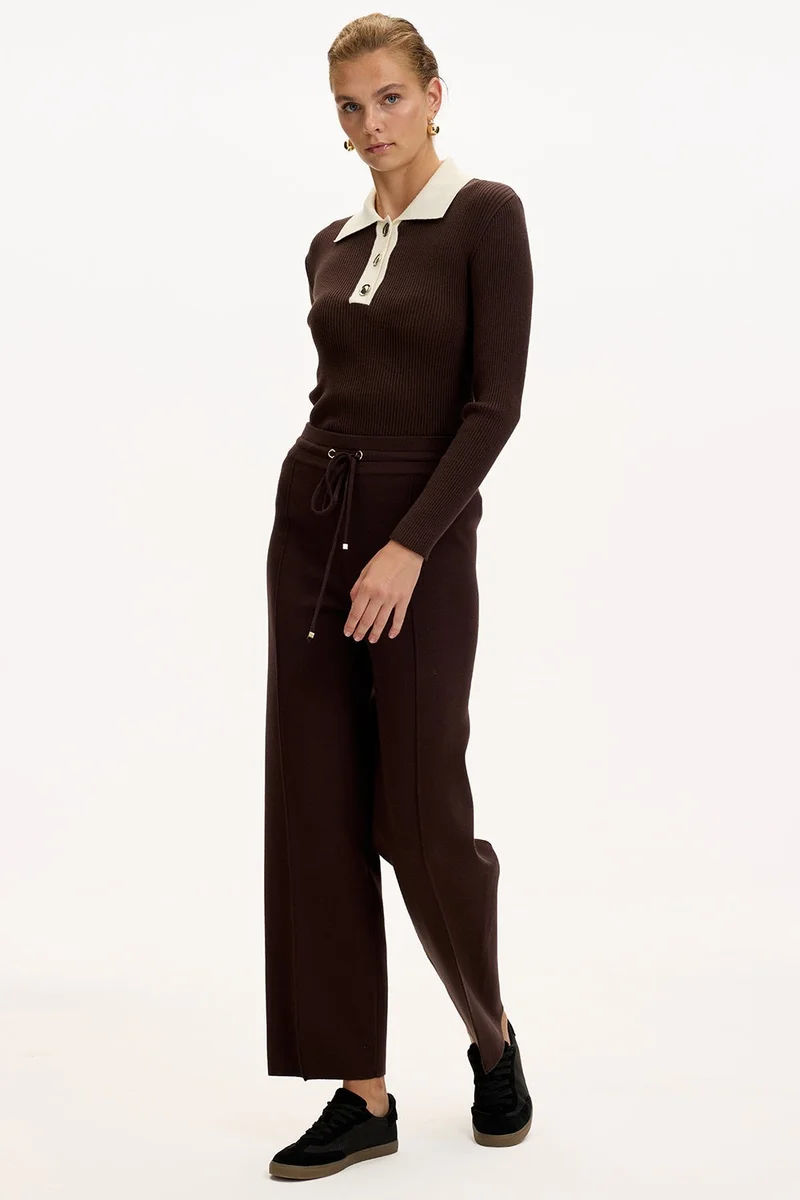 EXQUISE Lace-up Regular Knit Brown Trousers