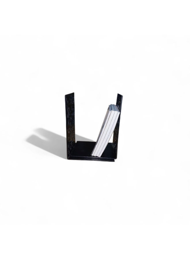 An elegant book holder used to organize books and magazines in an orderly and easy way. With a modern design. - Image 1