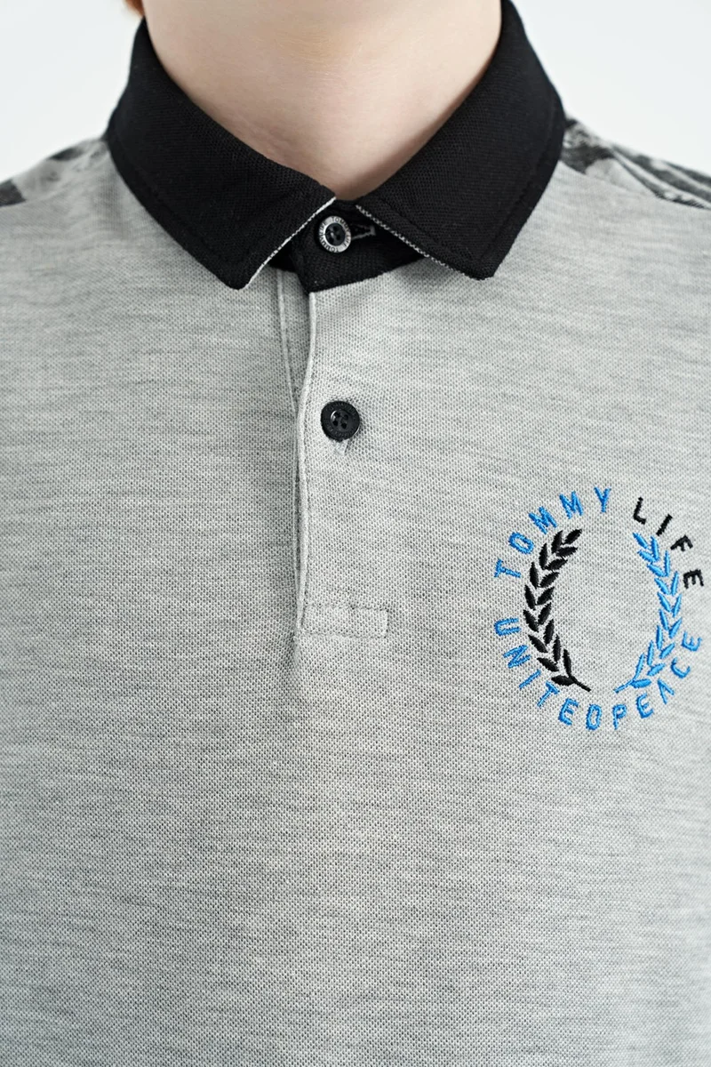 تومي لايف Gray Melange Print Detailed Pola Collar Standard Pattern Boys T-Shirt - 11166