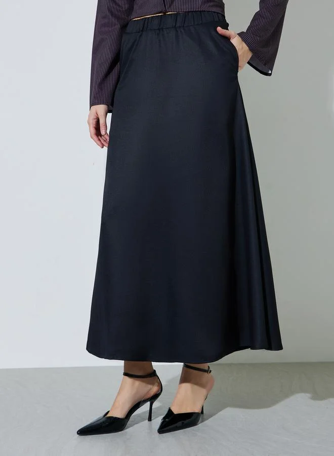 Styli Black Solid Pocket Detail A-Line Maxi Skirt