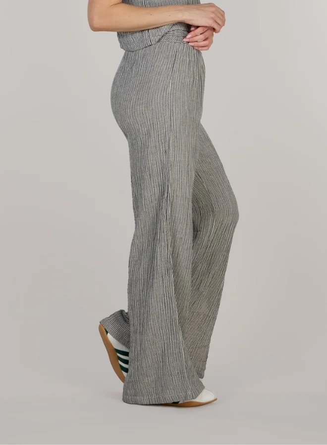 Just Nature Jenny Wide-leg Trousers with Side Slit