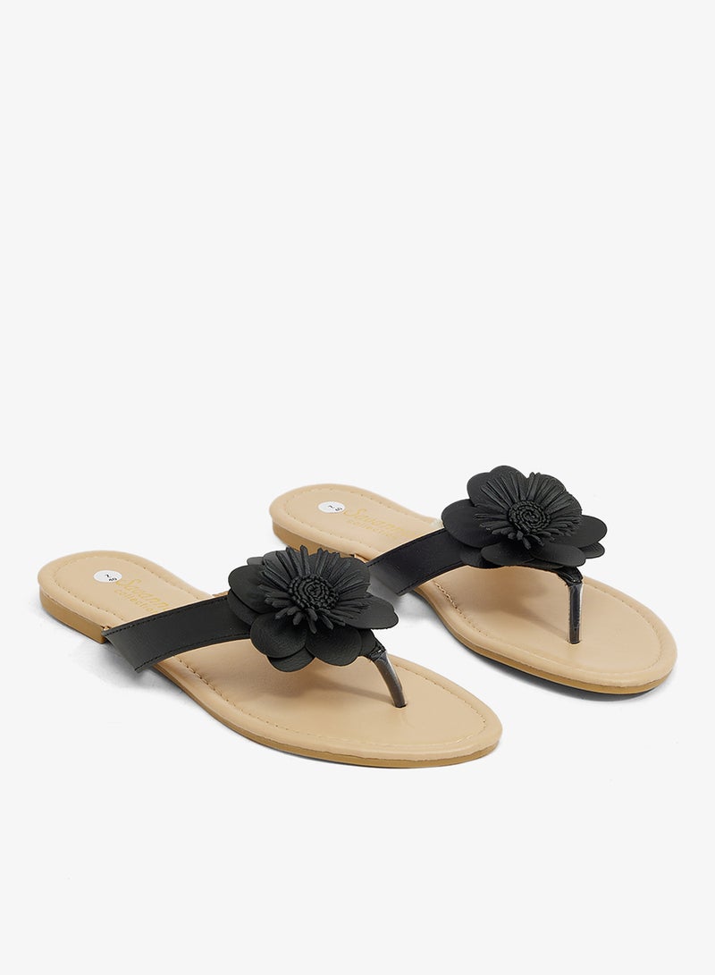 Savannah Collection Flat Thong Sandal - Image 4
