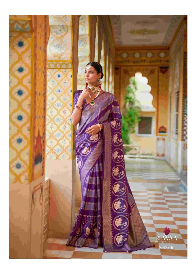 Grab Mantra Violet Banarasi heavy Lotus Design saree with weaving traditional border Plus unstitched blouse. - Image 3