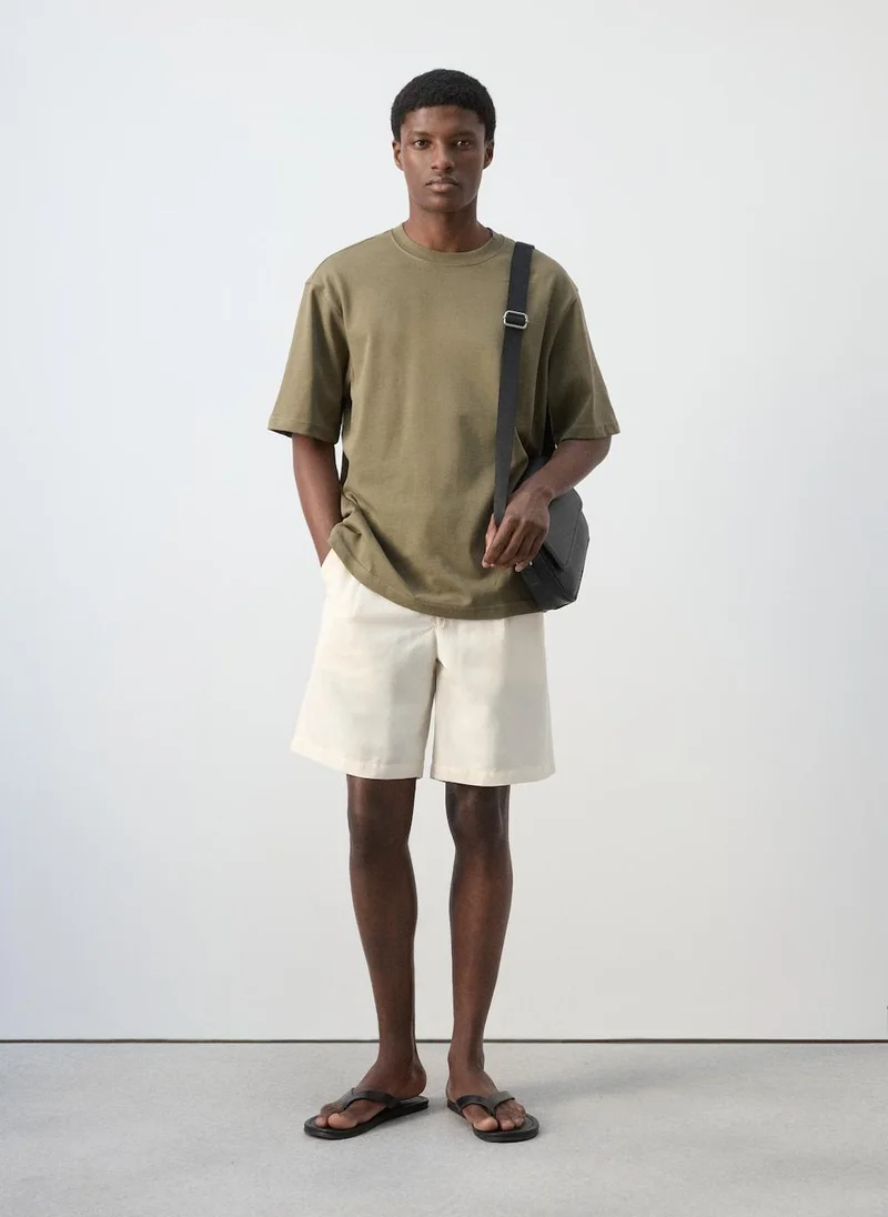 Mango Man 37-KHAKI Relaxed-Fit 260-Gsm T-Shirt for Men | Best Price UAE