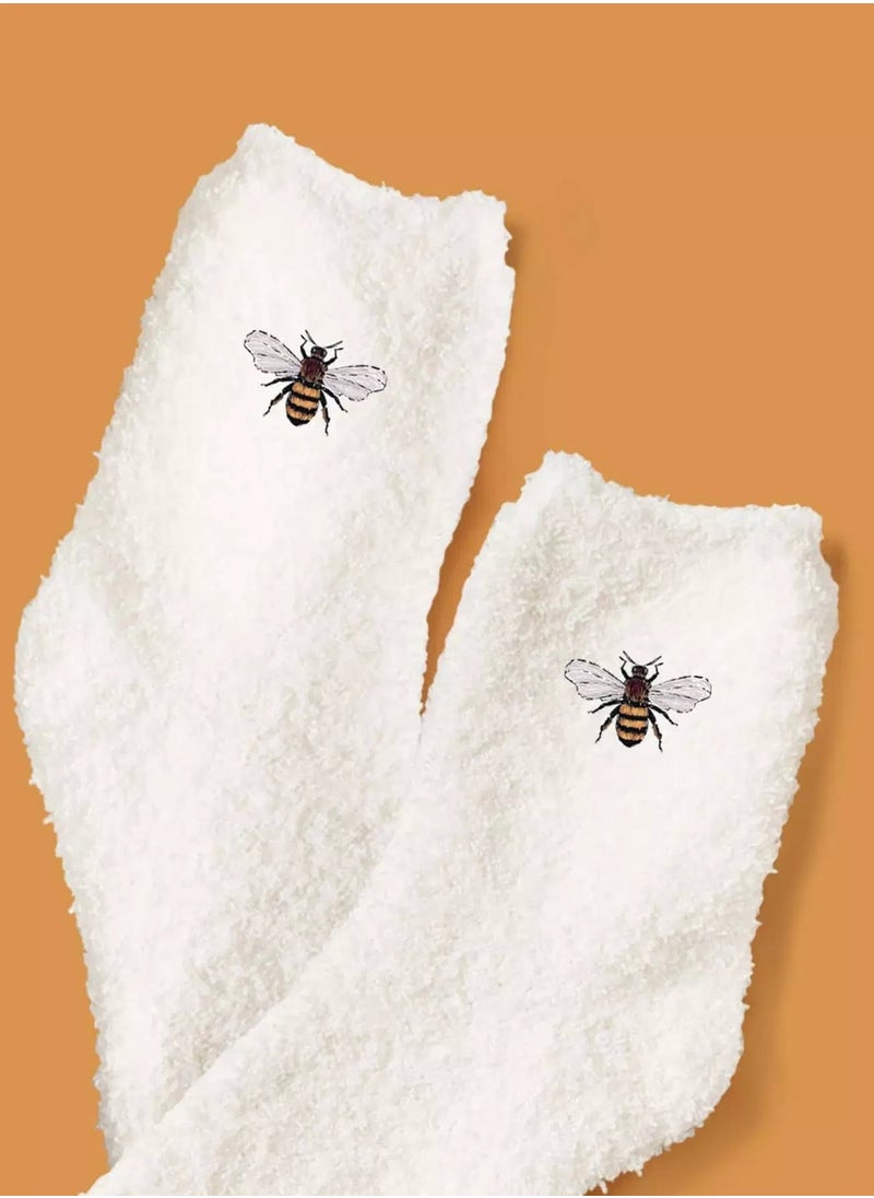 Generic - Bee Pattern Fuzzy Socks - Image 1