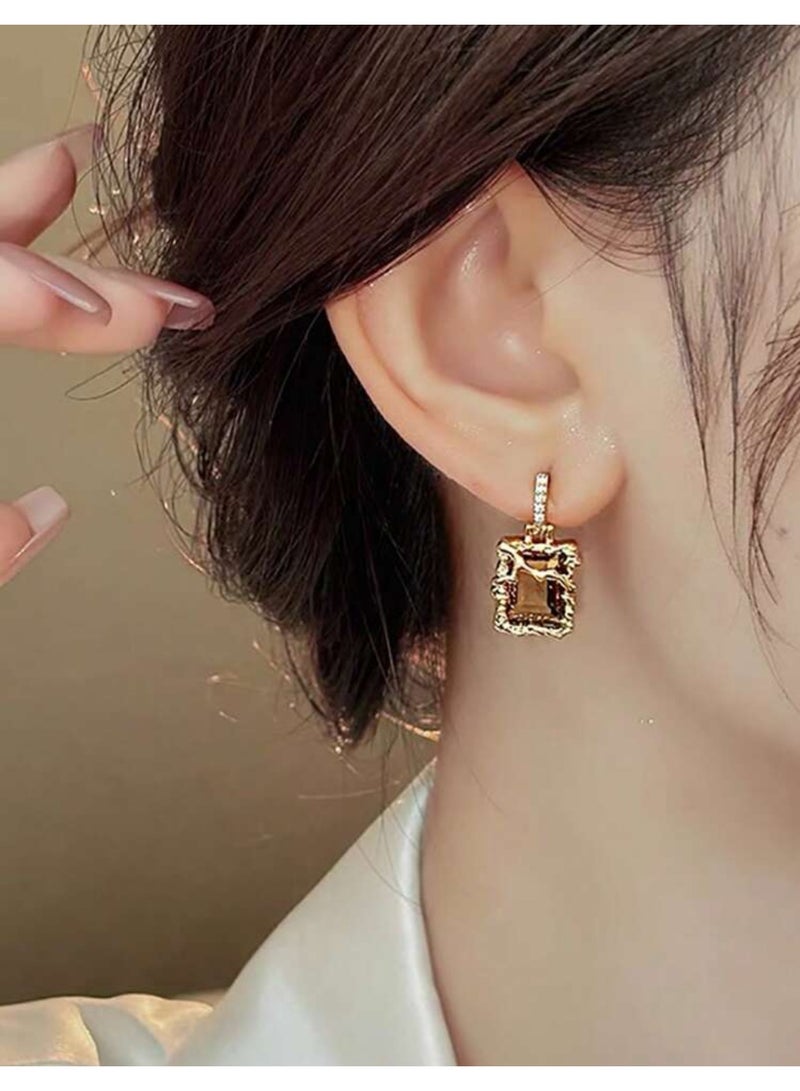 Dangle Charms Trendy And Elegant Earrings For Women - Image 3