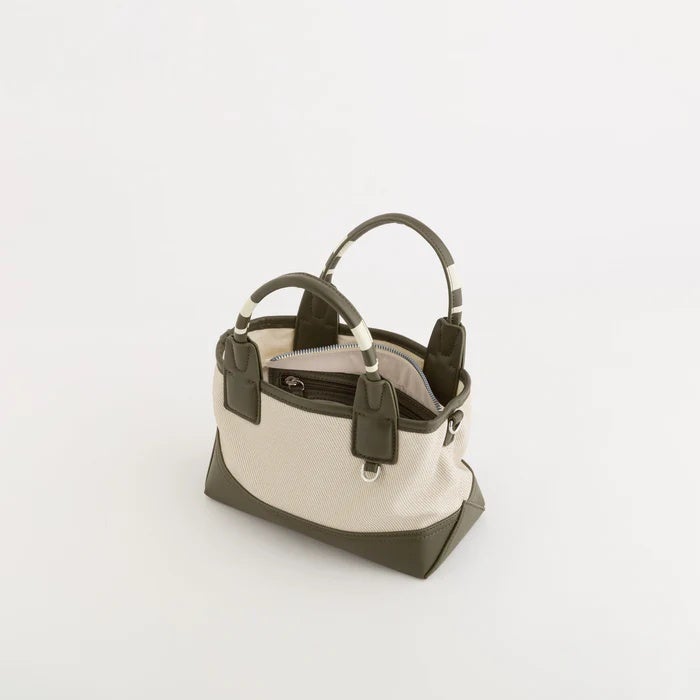 CARPISA Women's Handbag - Gabriela v1 - Image 2