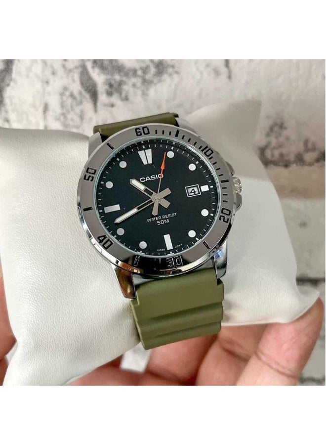 Casio MTP-VD01-3EVUDF Men’s Analog Stainless Steel Watch – Green Dial, Rotating Bezel, Date Display, Water Resistant - Image 3