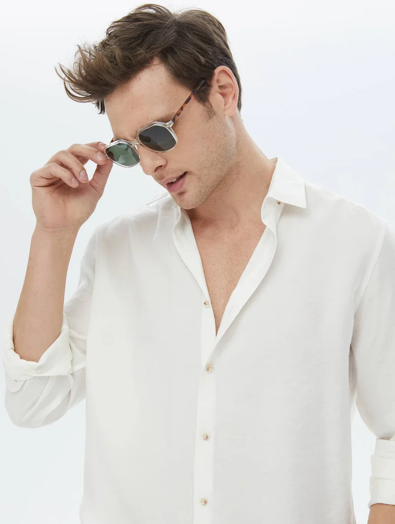 كيب Ecru Plain Regular Fit Woven Casual Shirt