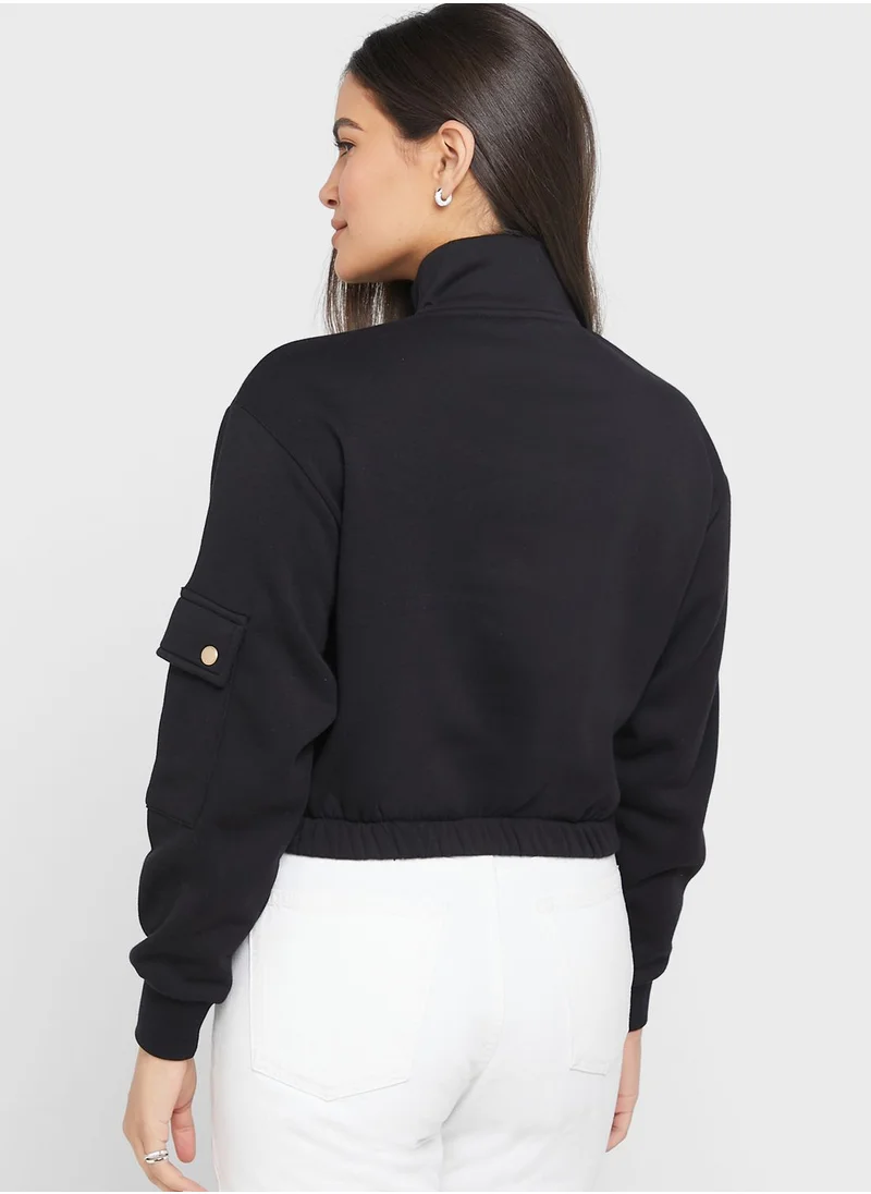 ONLY Pocket Detail Crop Sweatshirt