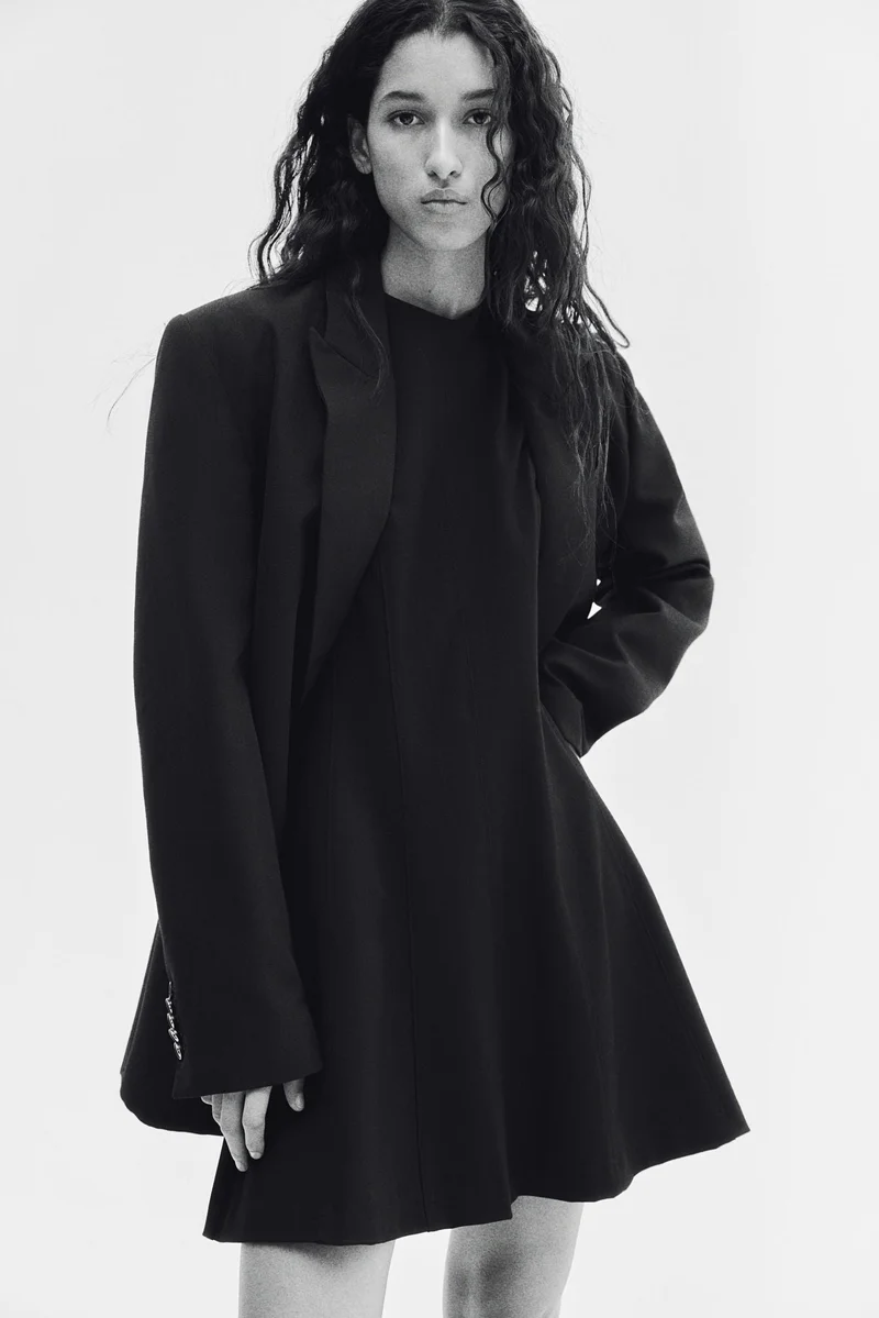 اتش اند ام فستان تويل بتنورة واسعة