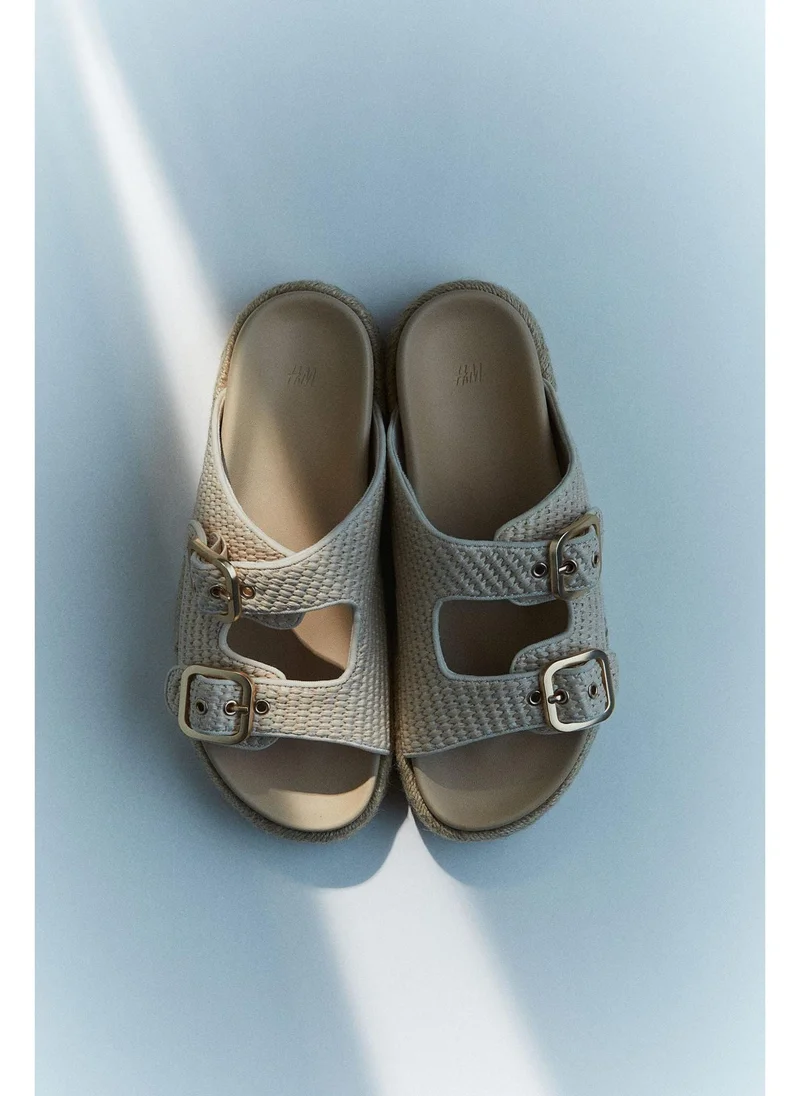 اتش اند ام Espadrille-style sandals