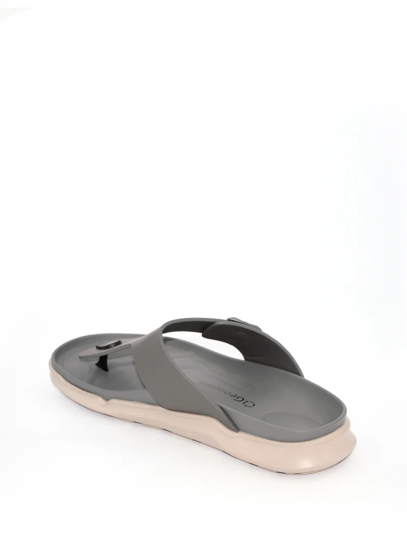 جيومني Traditional Arabic Sandals for Men – Comfortable Leather Slip-On Design – Perfect for Everyday Wear & Occasions -Dark Grey