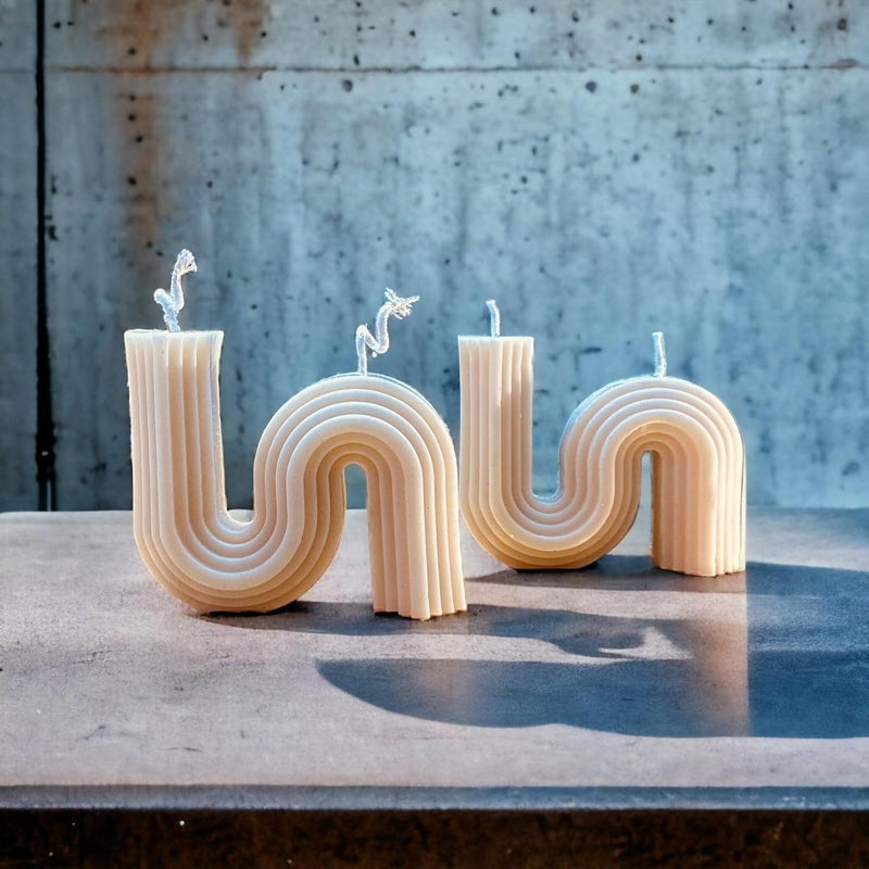 Sorcish Modern S Shape Candle - Image 3