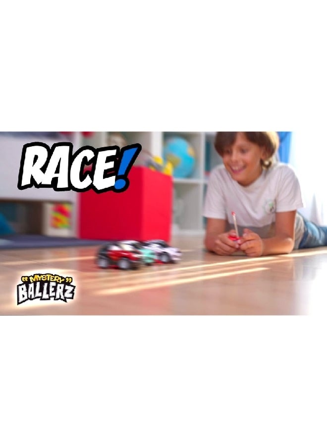 اتش اس تي مستري بولرز سيارة قابلة للتجميع بتصميم متنوع داخل كرة أحمر 10 × 10 × 10 سم BZ001-A1 - Image 4