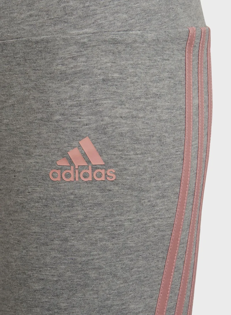 adidas بنطال ليقنز بخطوط الماركة