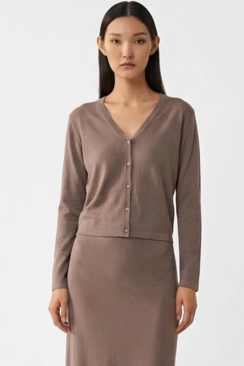 ذا اديتورز ماركت تيميرا بلوزة محبوكة بأزرار