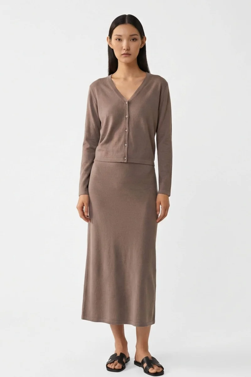 ذا اديتورز ماركت تيميرا بلوزة محبوكة بأزرار