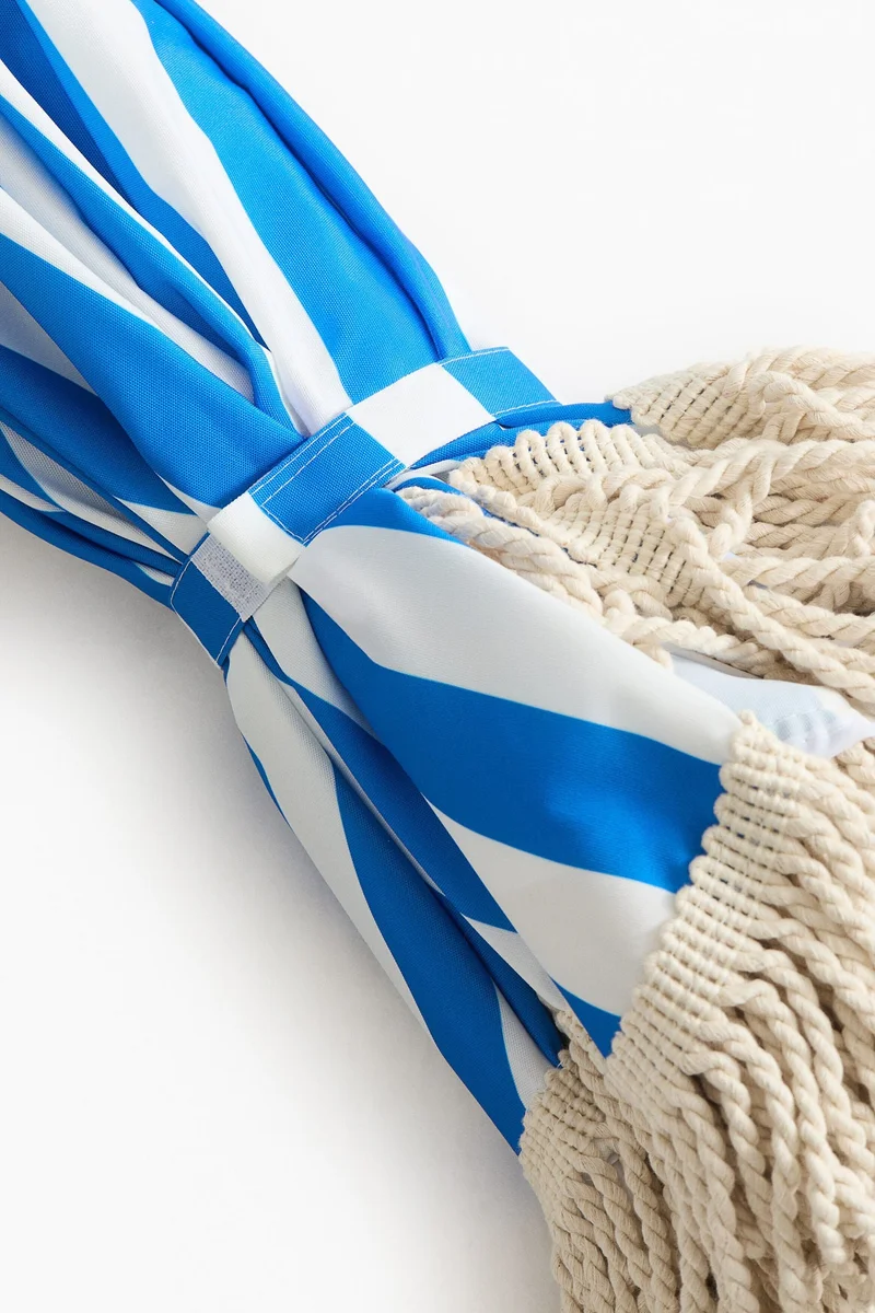 H&M Fringed parasol