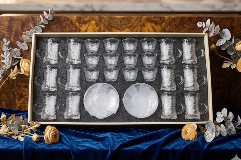 طقم أكواب شاي و فناجين قهوة مع صحون - Image 4