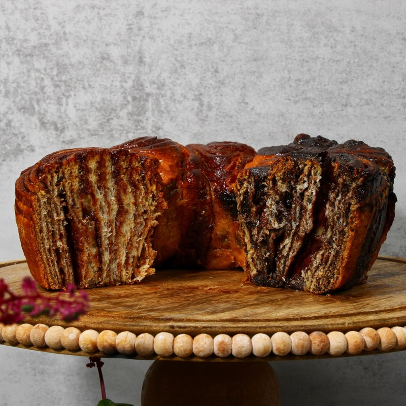 Chocolate N’ Cinnamon Babka Cake | 32 Oz Babka Bread | Valentines Gift Basket | Christmas, Valentines or Thanksgiving | Gift Idea for Men, Women, Colleagues & Friends - Image 4