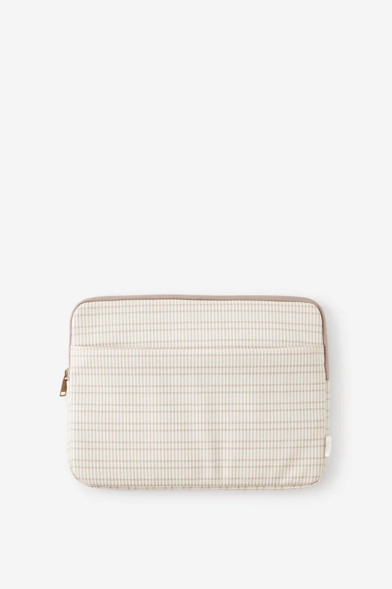 Typo Pro 14 Inch Laptop Case