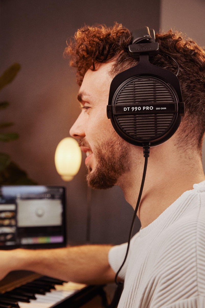 Beyer Dynamic beyerdynamic DT 990 Pro 250 ohm Over-Ear Studio Headphones For Mixing, Mastering, and Editing  - Image 4