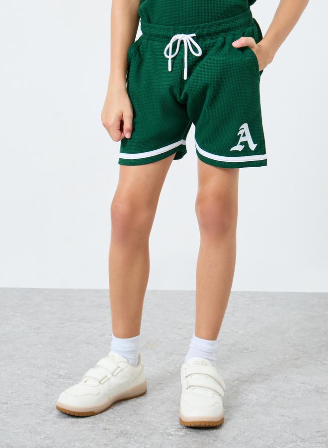 ستايلي طقم تيشيرت محبوك بنمط وافل مع شورت - Image 5