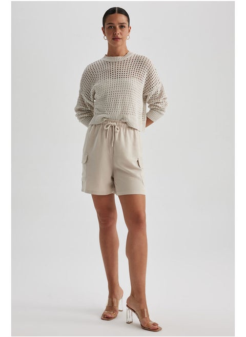 Woman Woven Shorts
