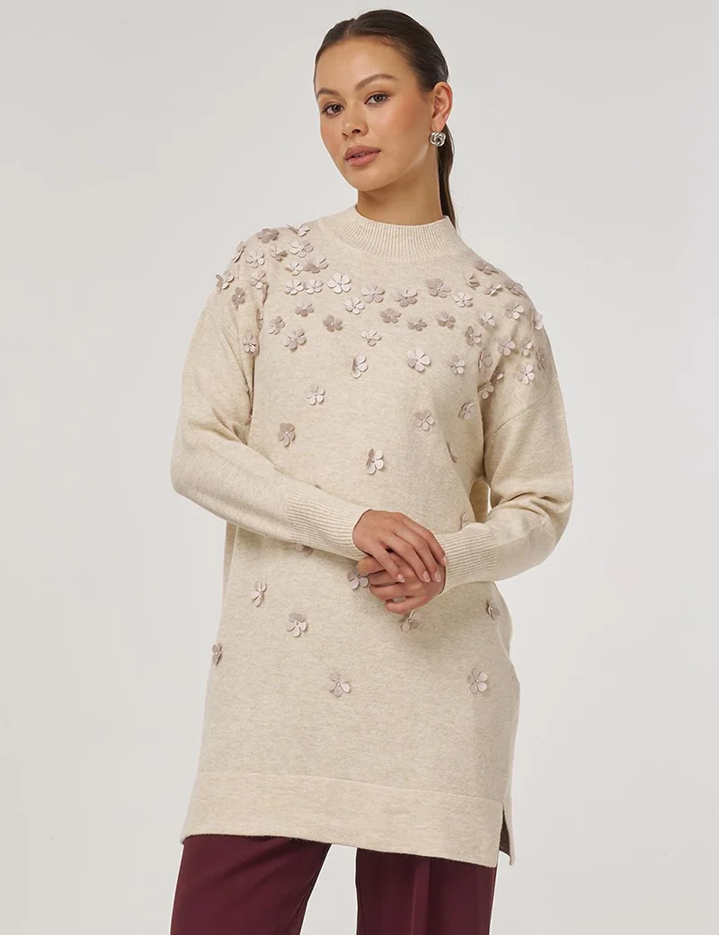 Kayra Floral Appliqué Knit Tunic – Cream