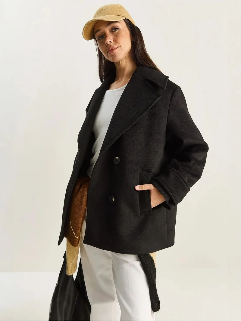 بيانكو لوتشي LUCCI Oversized Coat with Pockets