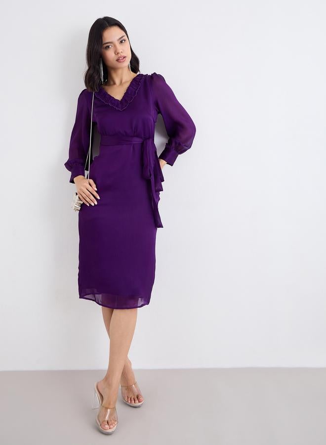 ستايلي فستان ميدي بنفسجي مكشكش بياقة على شكل حرف  ورباط - Image 1