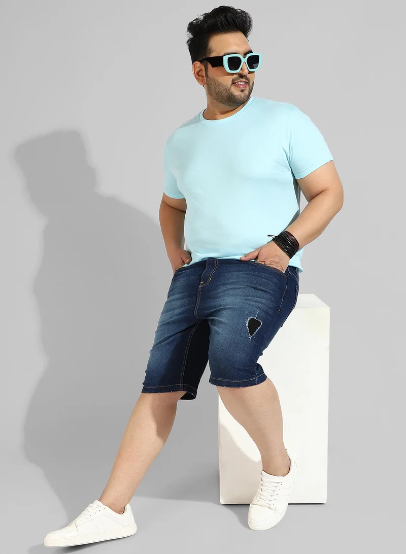 انستافاب بلس شورت رجالي كلاسيكي باللون الأزرق متوسط الغسل من قماش الدنيم