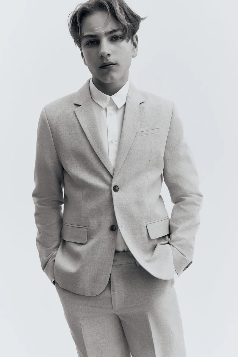 اتش اند ام بدلة