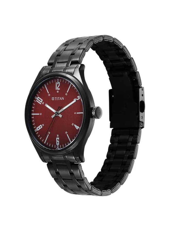 TITAN Men Analog Display Watch With Black Stainless Steel Strap - 1802NM02