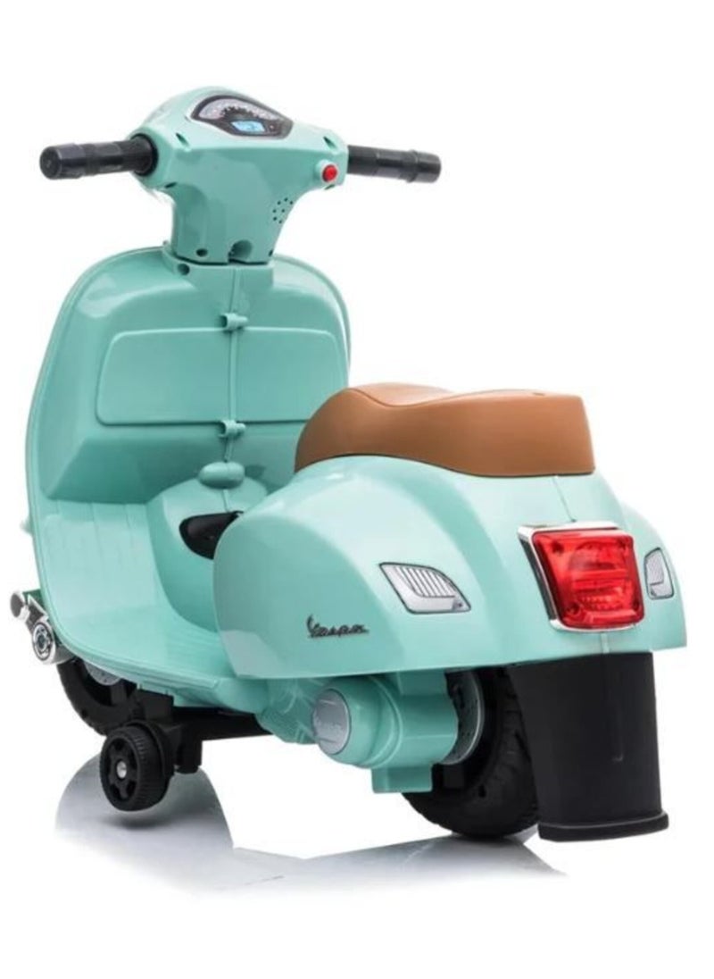 VESPA - Vespa Motorcycle - Green - Image 1
